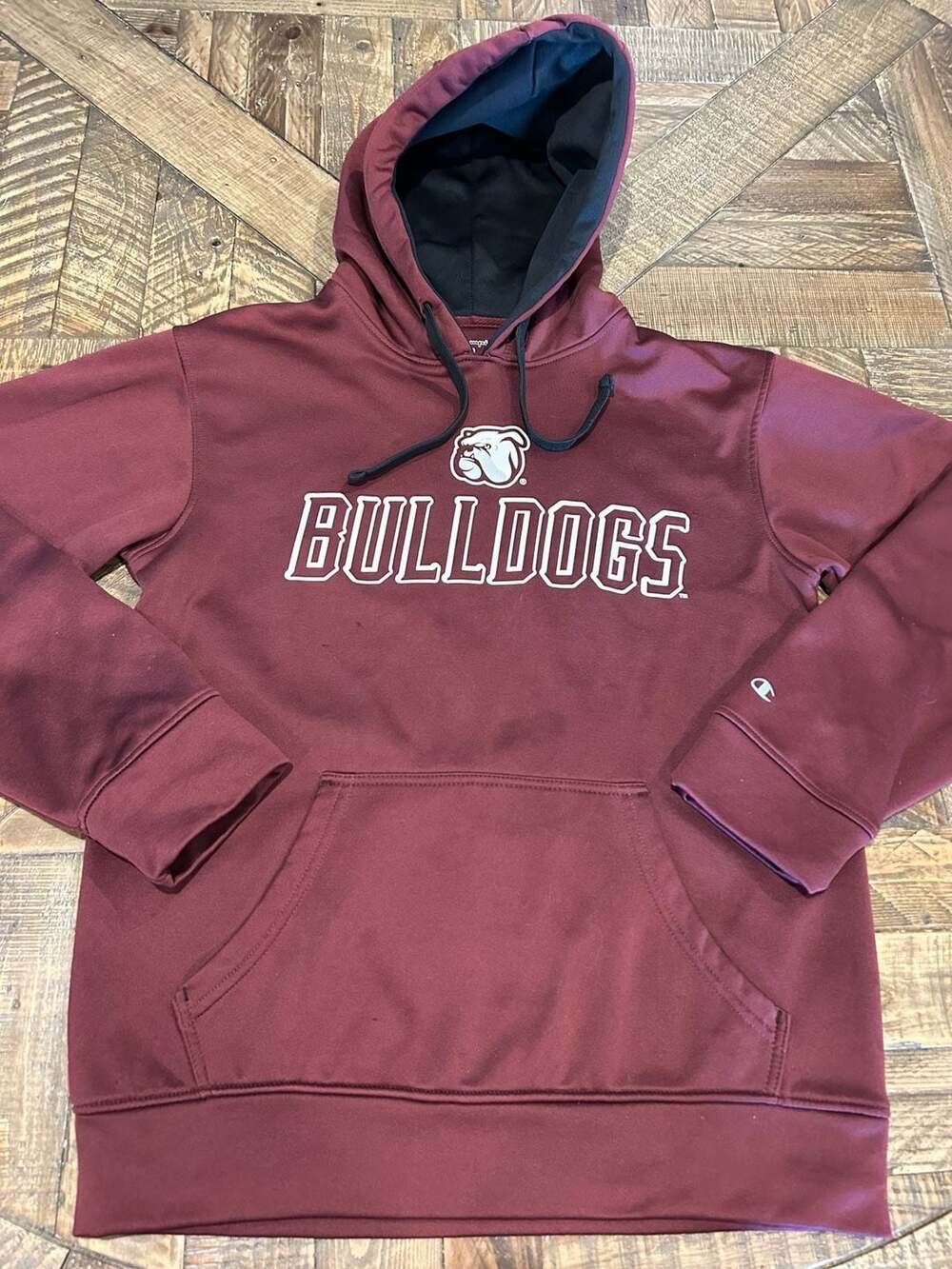Champion Bulldogs Hoodie Size S Maroon Polyester Sweatshirt